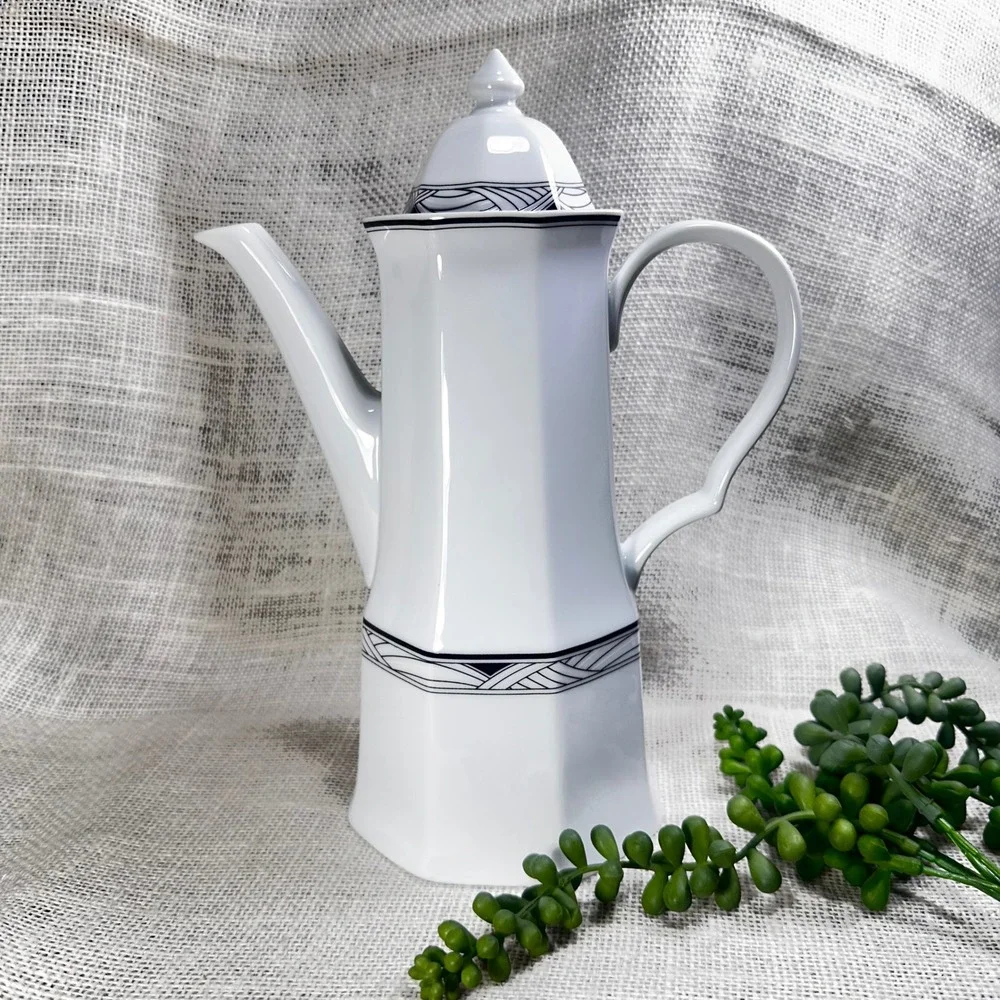Studio Nova Synthesis Y0031 Coffee Pot White‎ Octagonal Black Geometric Band Lid